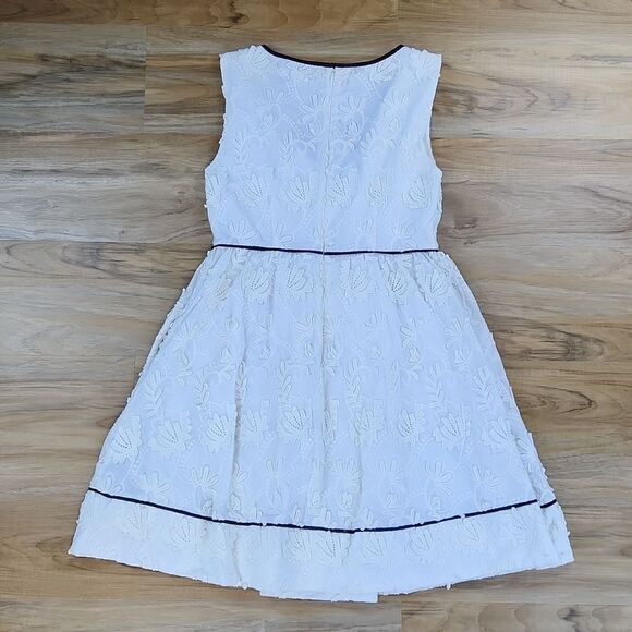 🔹️Anthropologie Wolven White Textured Floral Sleeveless Dress Small - Picture 3 of 12